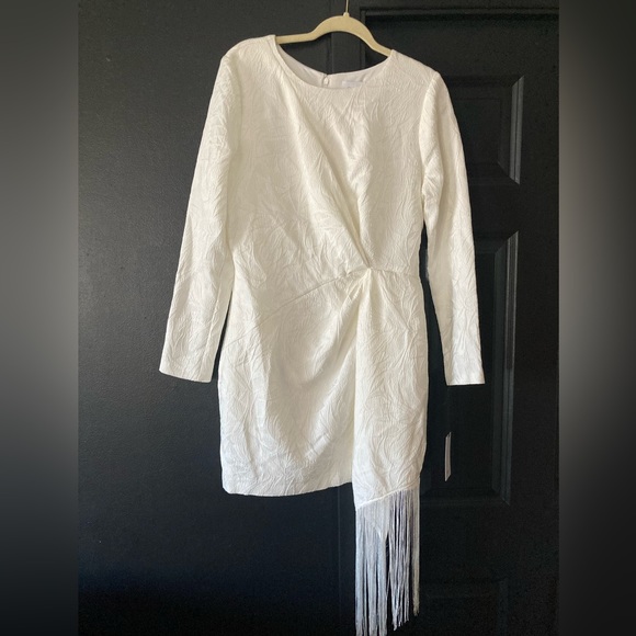 One33 Social
Long Sleeve Jacquard Dress with Fringe - Picture 1 of 10